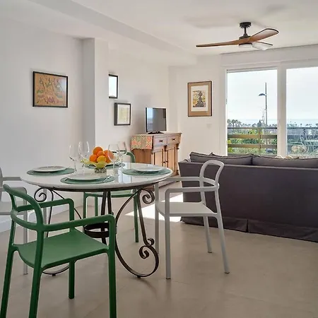 Vistas Al Mar En San Pedro