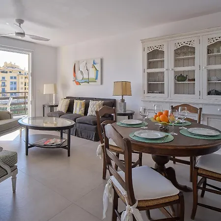 Vistas Al Mar En San Pedro Apartment